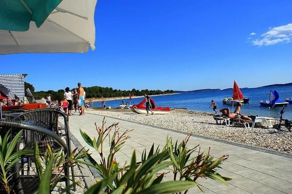 Holiday home Villa Bijoux, Private Pool, 500M To The Sea And Two Apartments For Two Families Vodnjan Croatia
