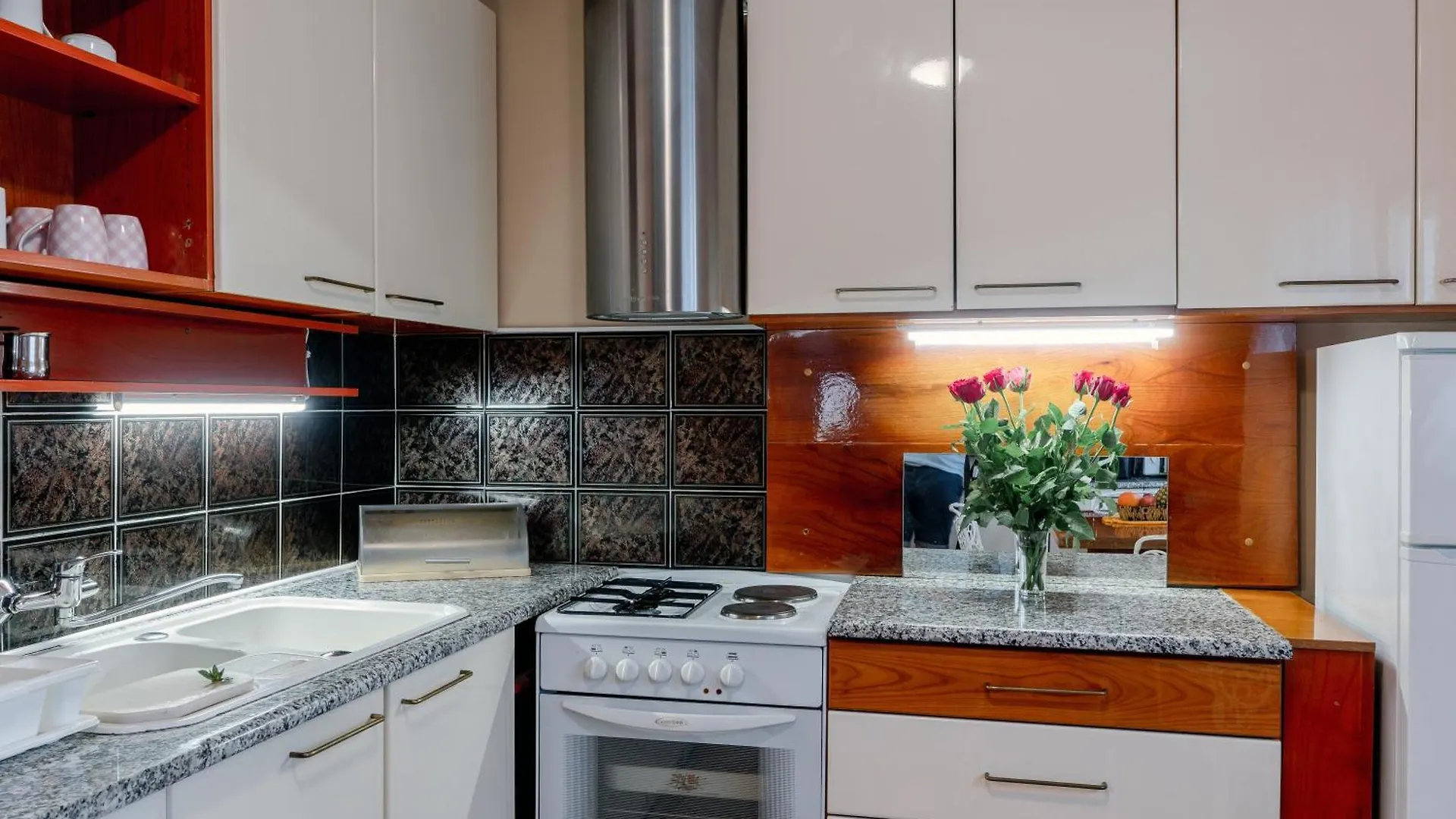 Casa vacanze Villa Bijoux, Private Pool, 500M To The Sea And Two Apartments For Two Families Vodnjan Croazia
